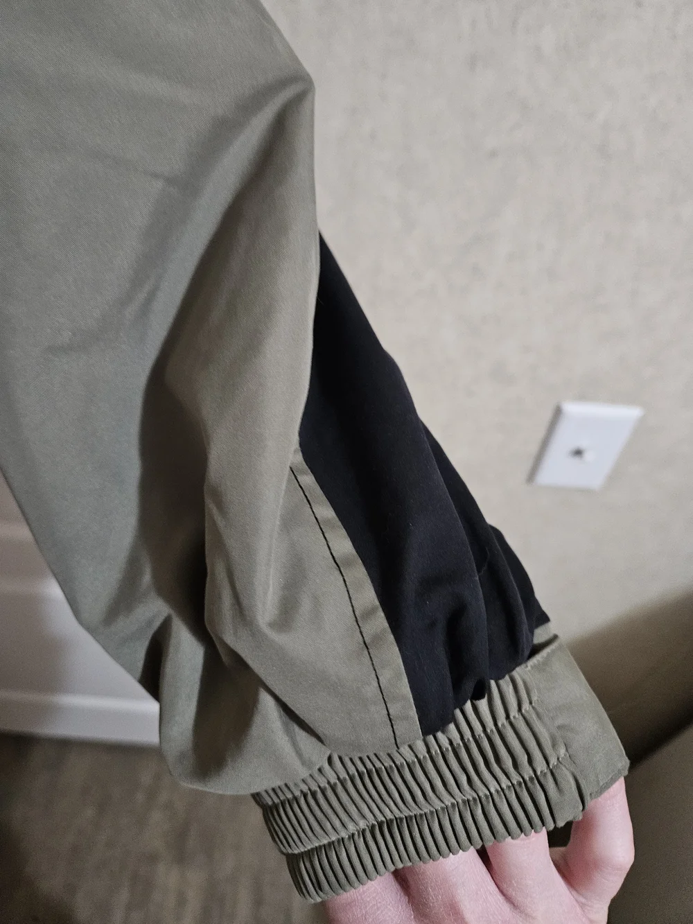 Performance Two-Tone Windbreaker Jacket - Olive & Black